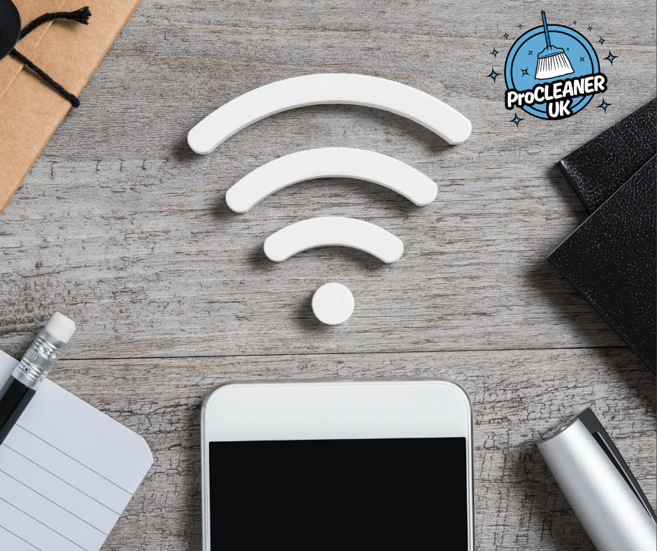 Why Our Mobile App for Cleaners UK Works Even Without Signal
